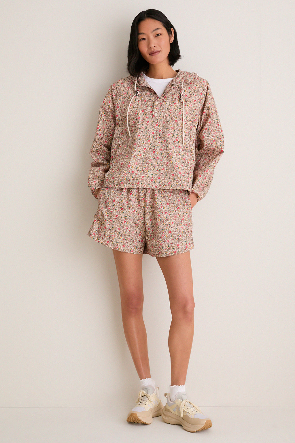 Sprouting Floral Rover Short