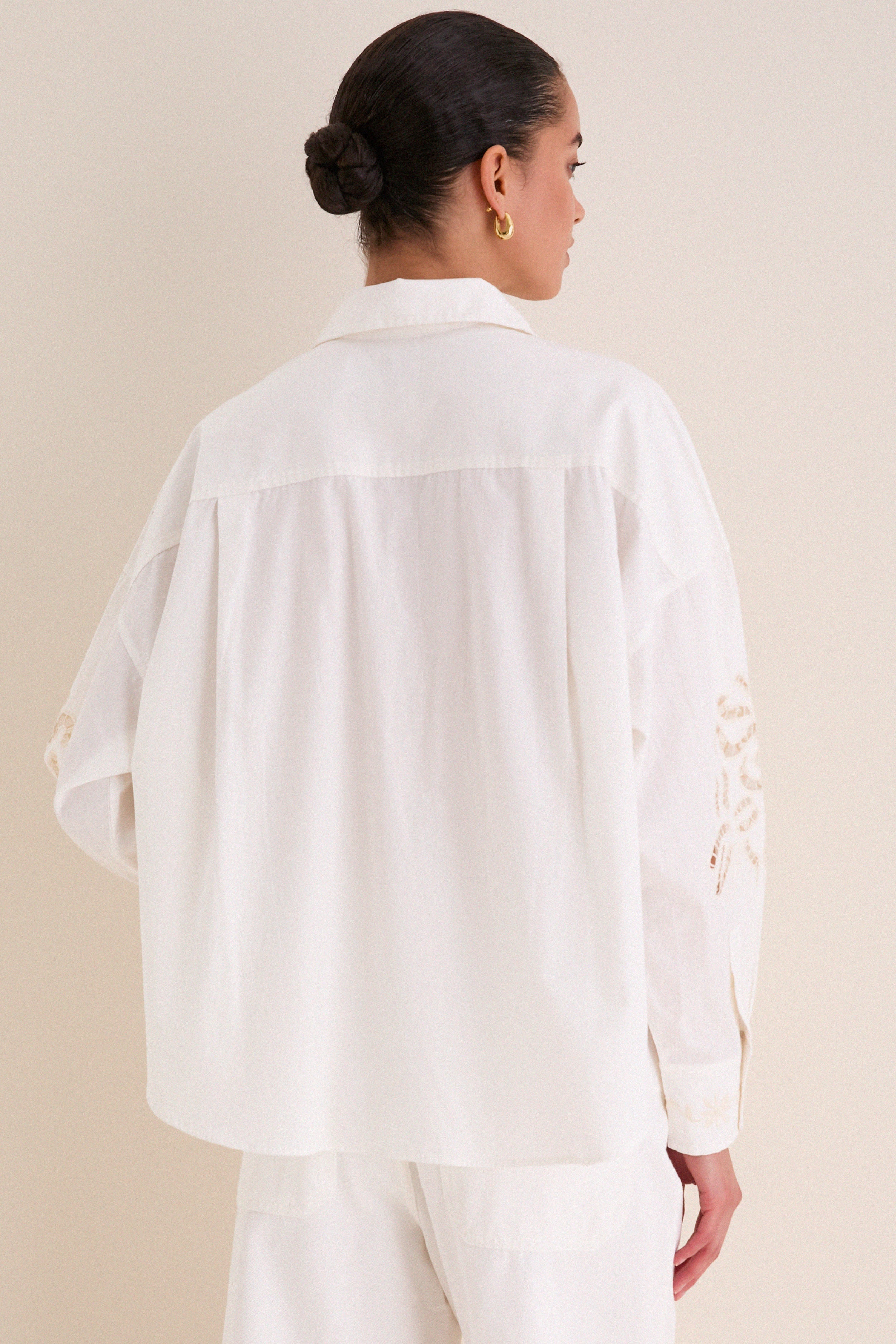 White Fonte Shirt