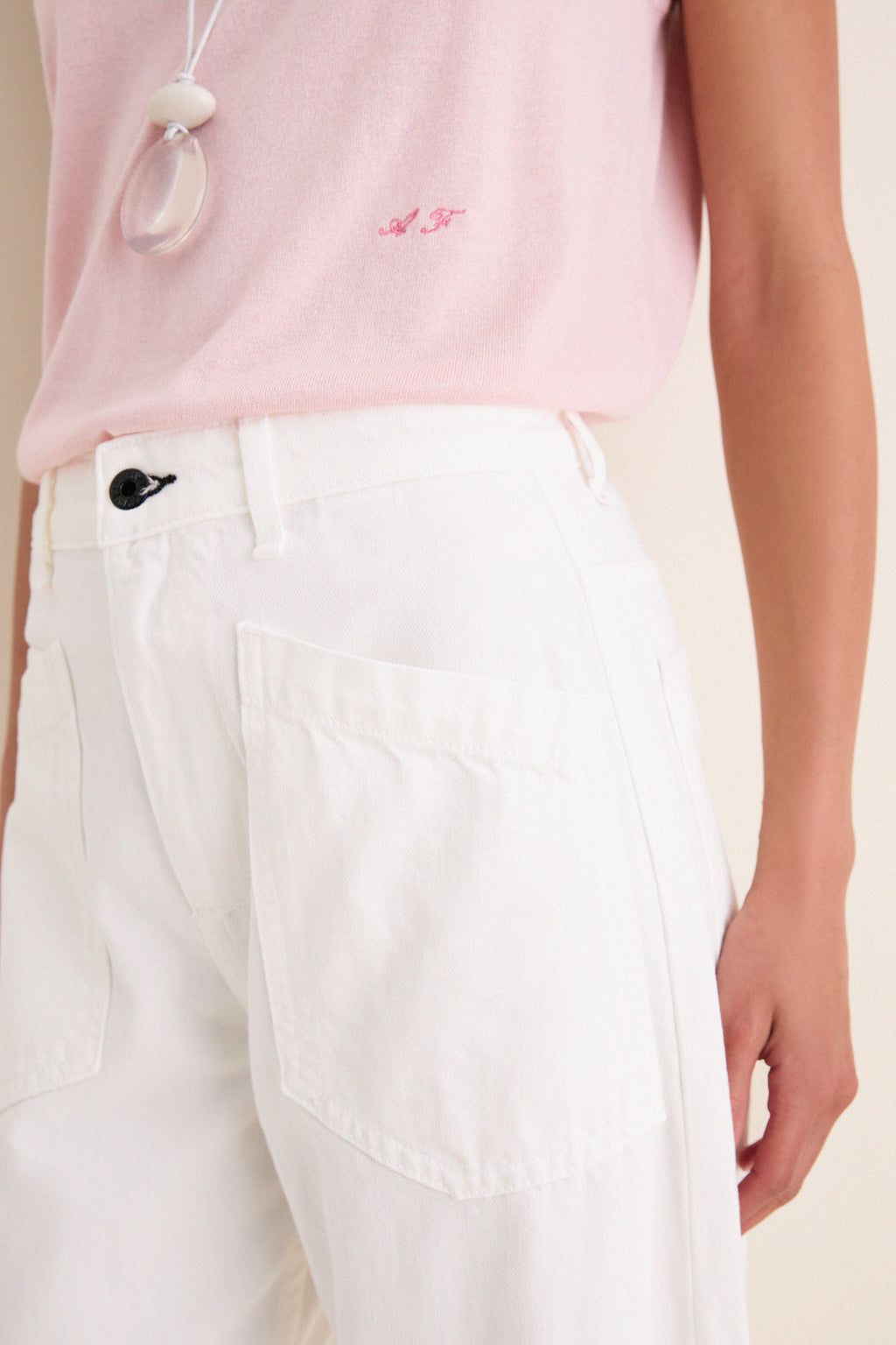 Ivory Twisted Barrel Jean