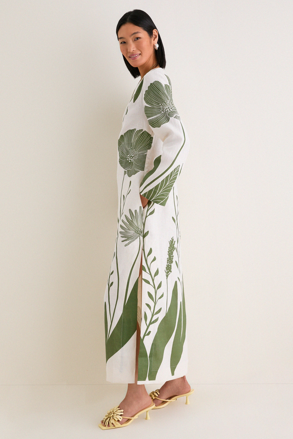 Green Floral Border Que Energia Tunic Dress