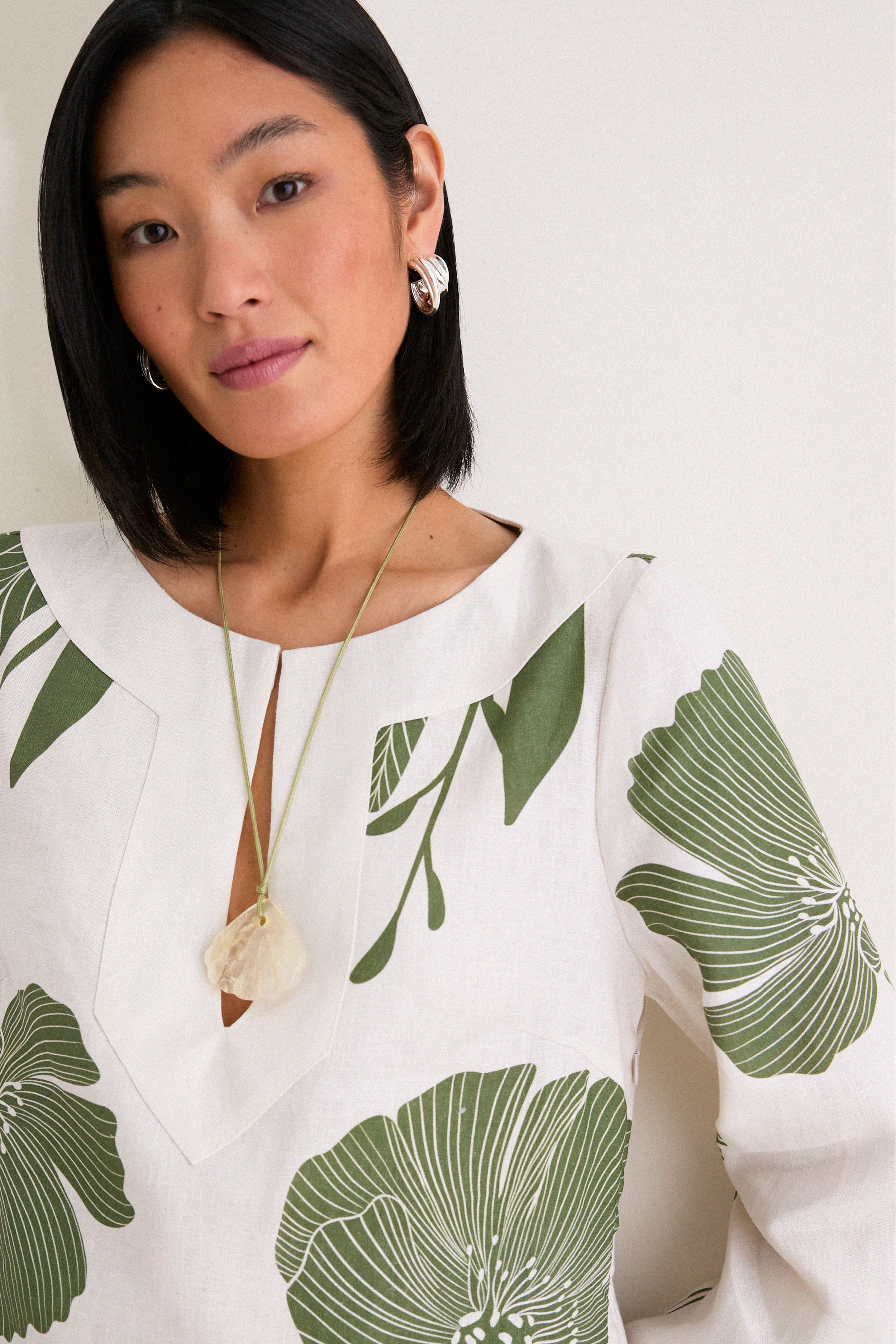 Green Floral Border Que Energia Tunic Dress