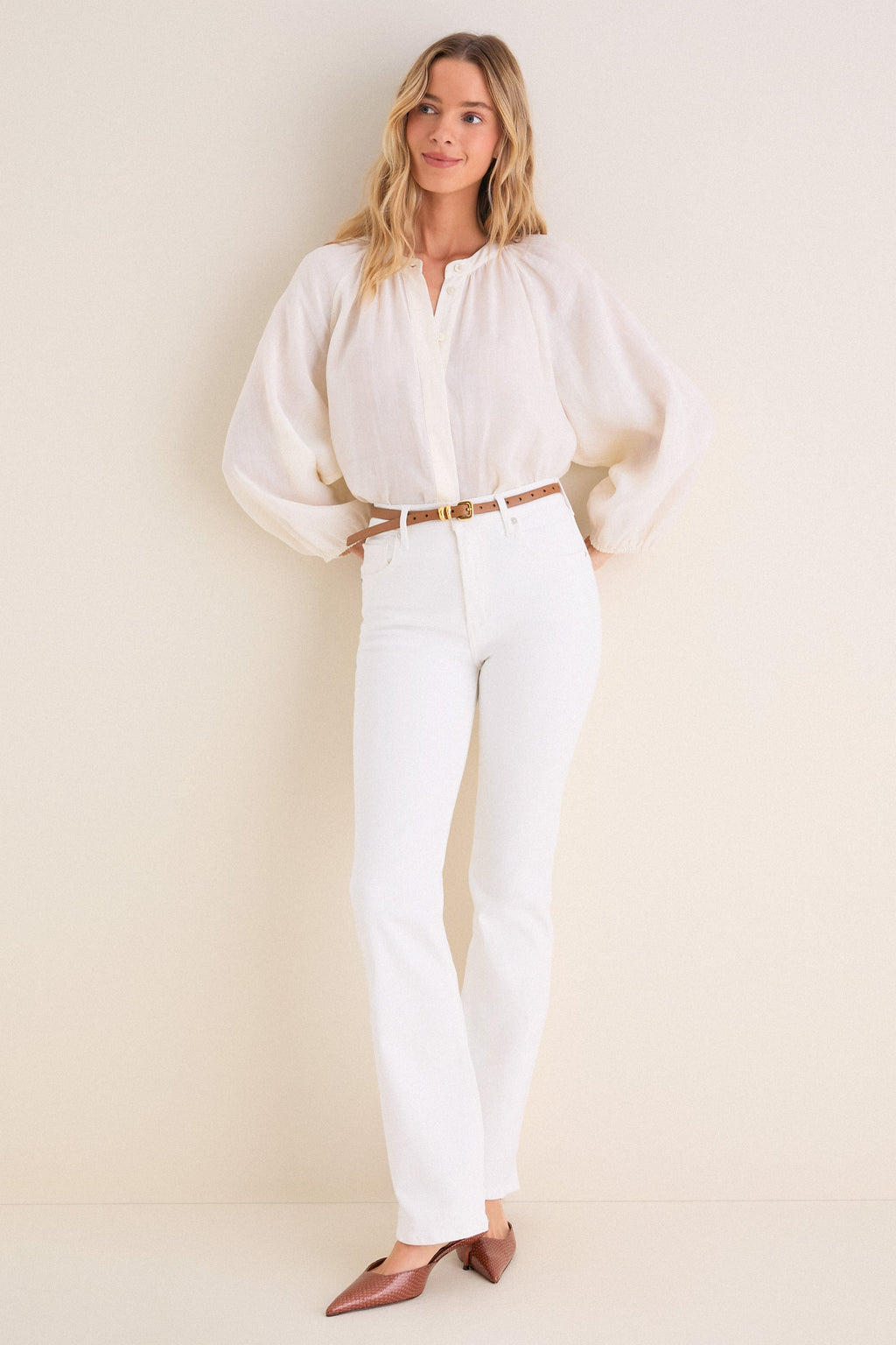 Soft White Lilah 32 Jean