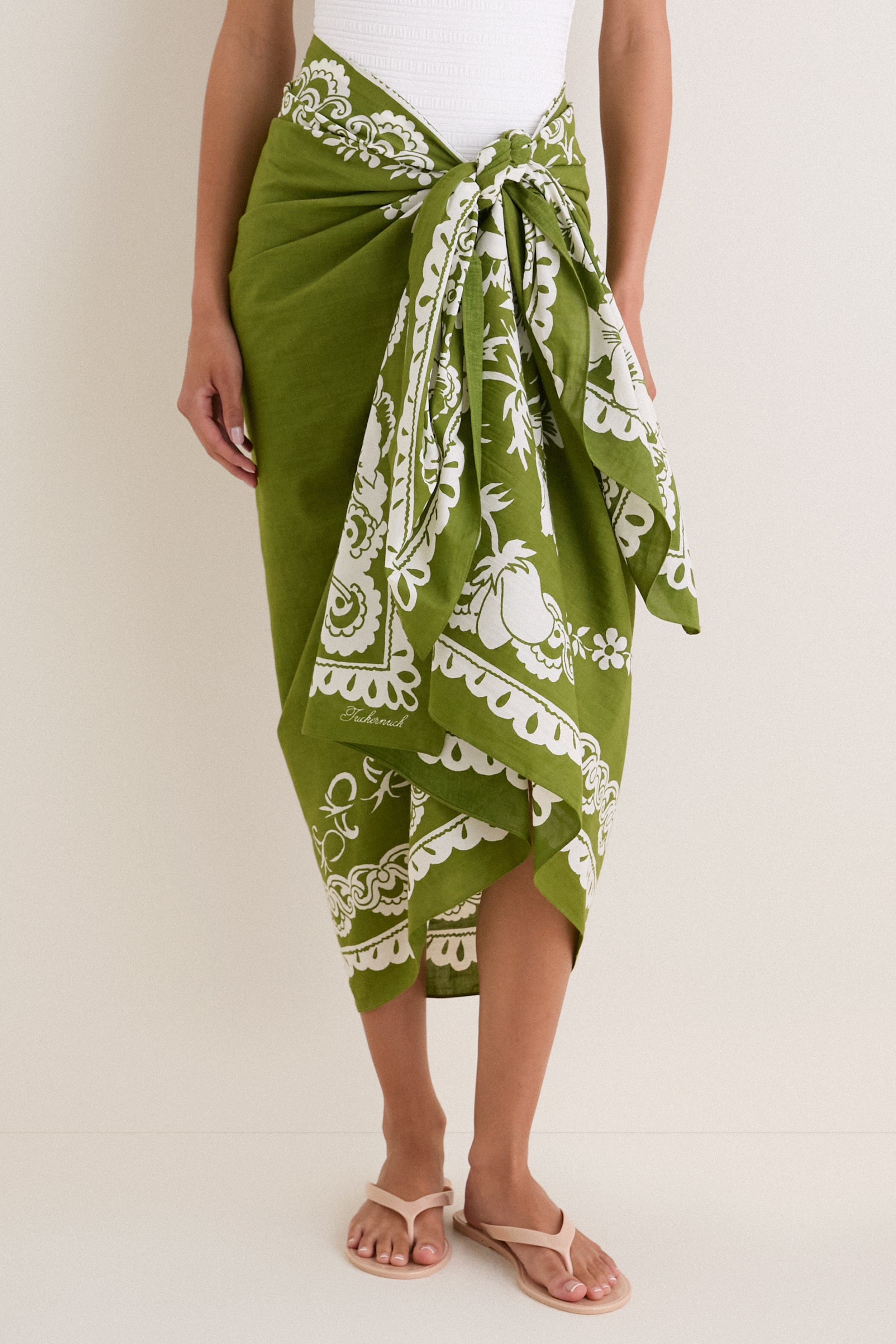 Kiwi Poolside Punch Cotton Pareo