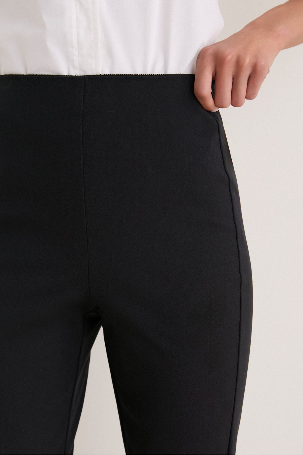 Noir Four-Way Stretch Zoey Pixie Pants