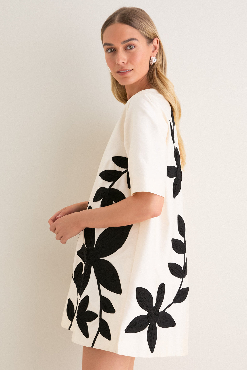 Ivory and Onyx Katya Dress