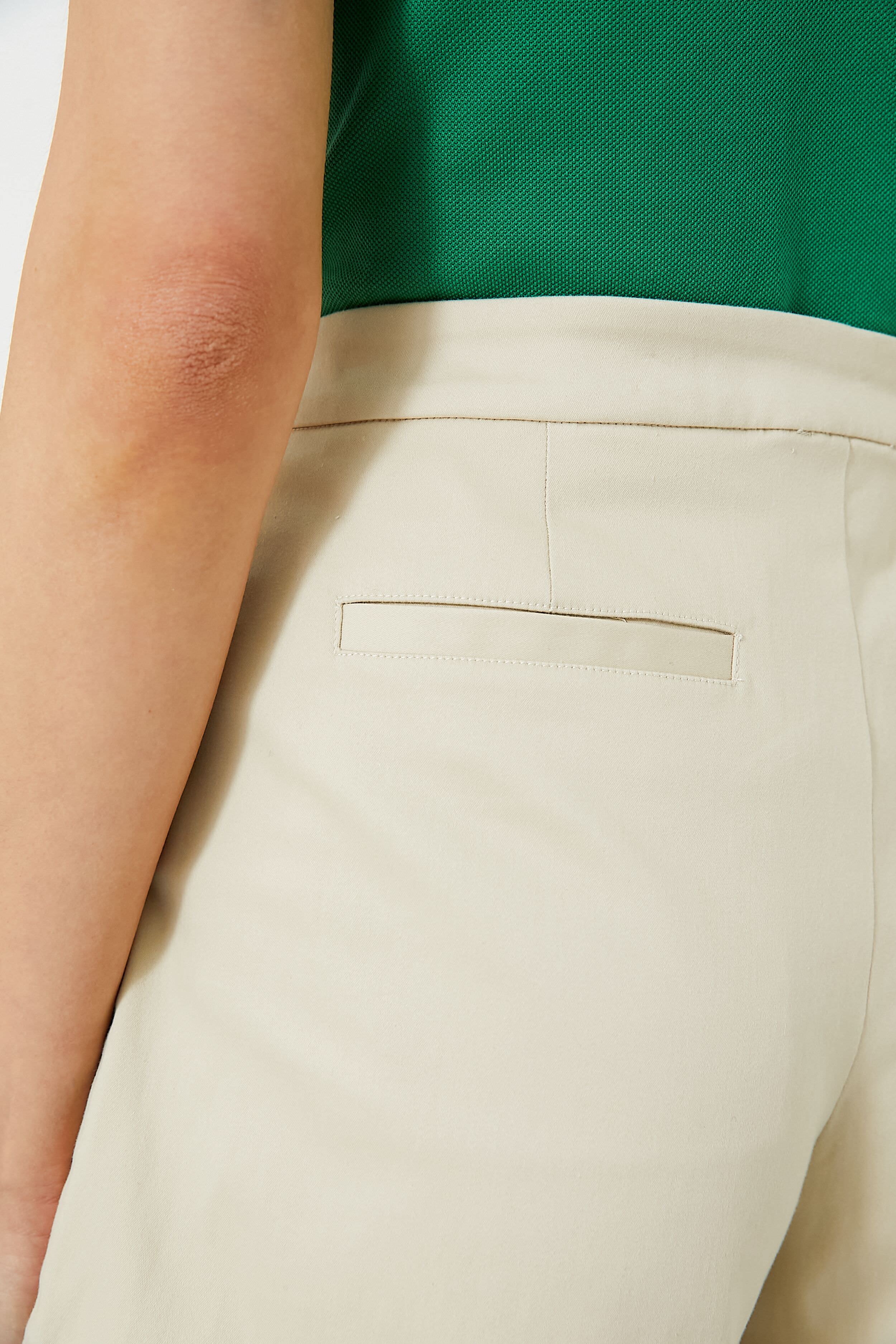 Tan Ruth Shorts