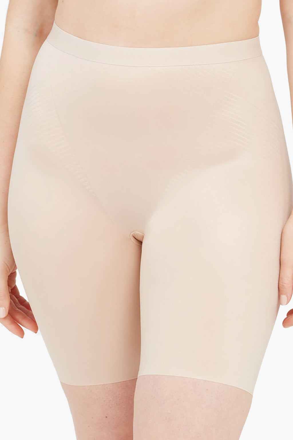 Thinstincts 2.0 Mid Thigh Short