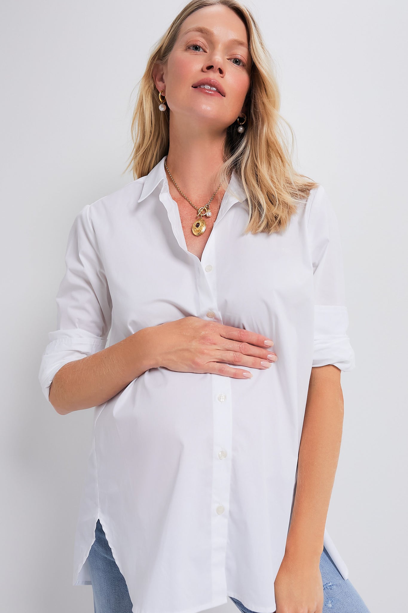 White The Classic Buttondown